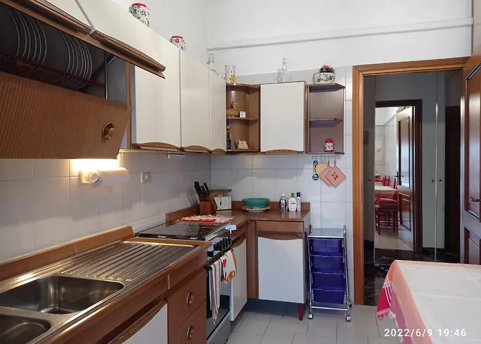 Daire Down Town Emily *