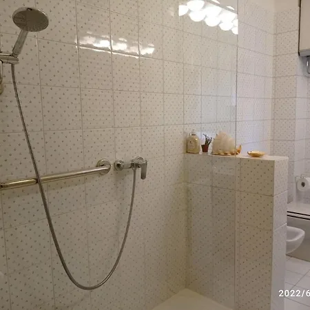 公寓 Down Town Emily *